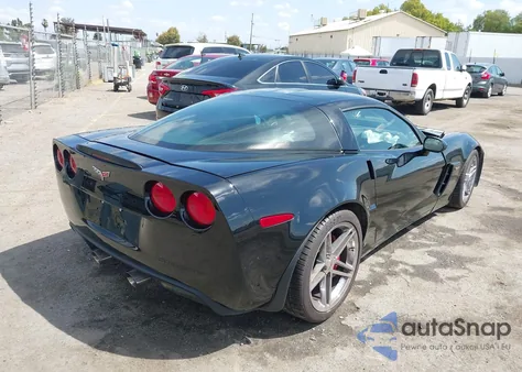 2007 Chevrolet Corvette Z06 Hardtop z USA, uszkodzony, nr VIN 1G1YY26EX75122526